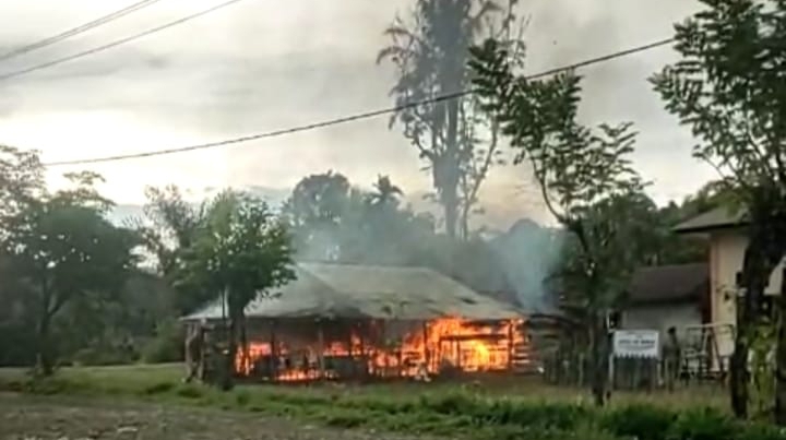 Satu Rumah Hangus Terbakar di Nagan Raya