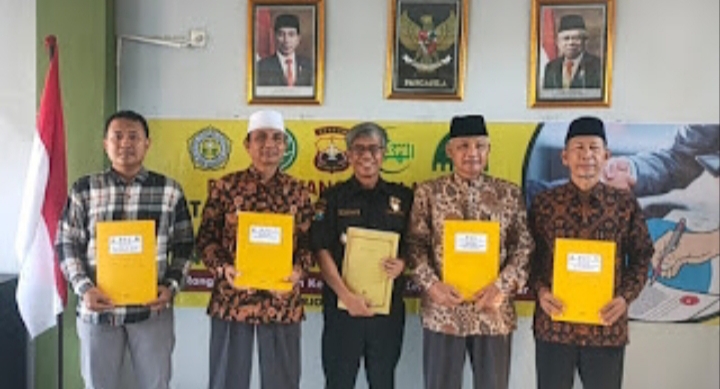 Senkom Mitra Polri Sidoarjo dan Pondok Pesantren Tandatangani MoU untuk Peningkatan Keamanan dan Ketertiban