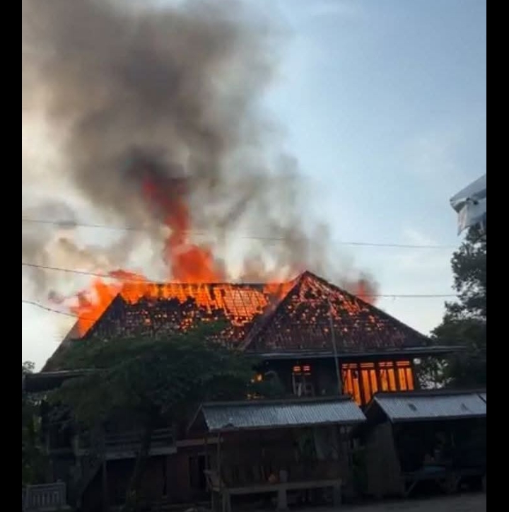 Waw Si Jago Merah Kembali Lalap Rumah Warga di Desa Sungai Pinang II, Kecamatan Sungai Pinang