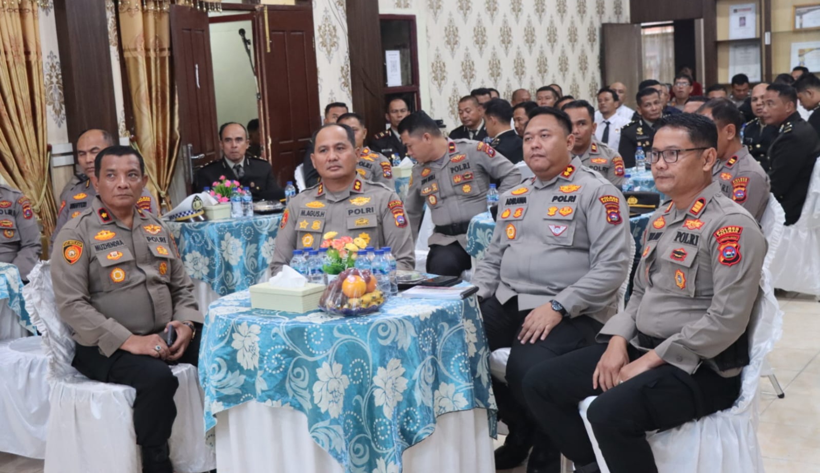 Sambut Kapolres Baru Jajaran Polres Pasaman Gelar Farewell and Welcome Parade.